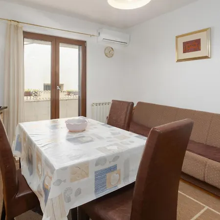 Apartament Gorgeous In With Wifi *